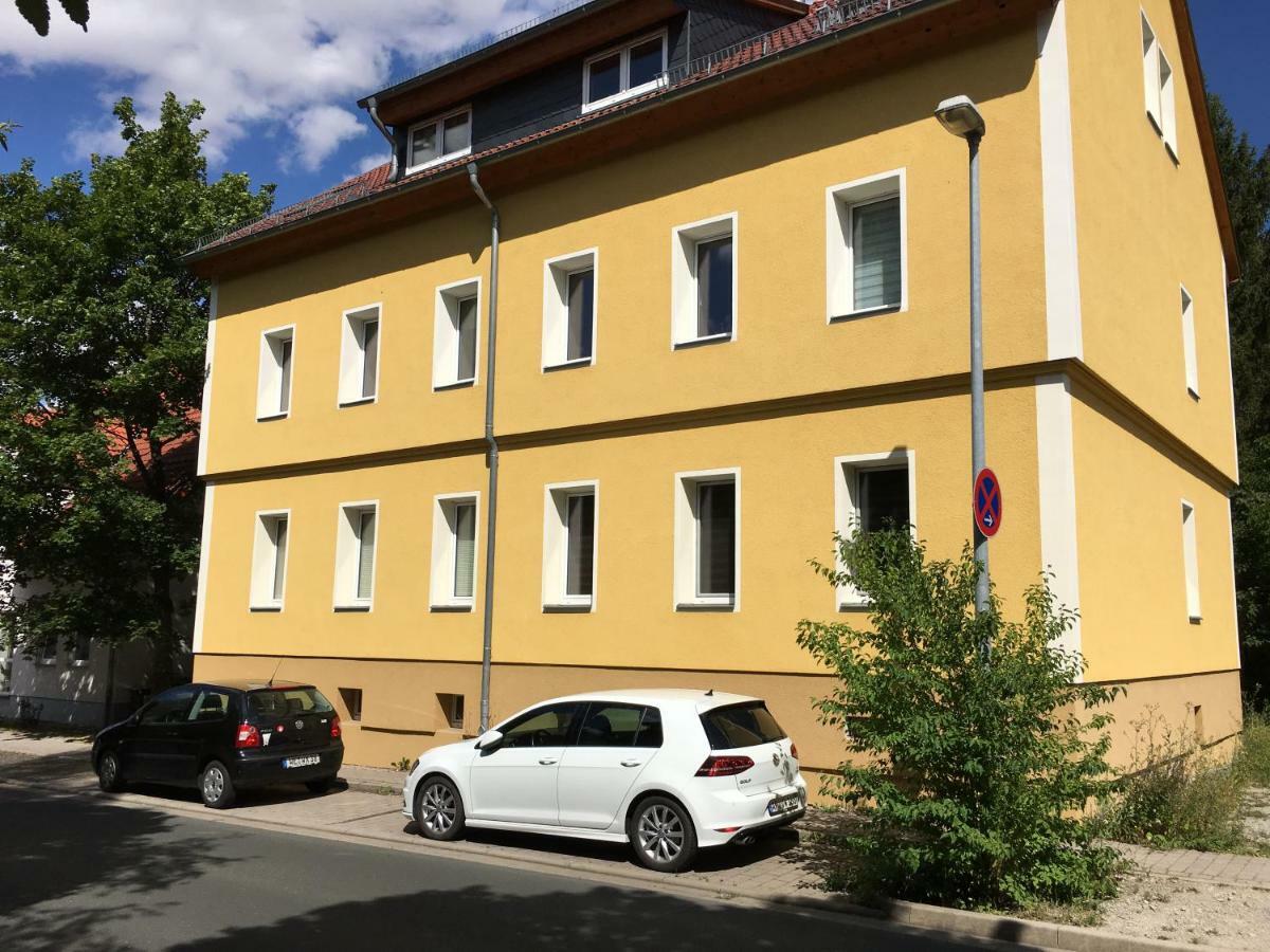 Ueber Dem Ilmpark